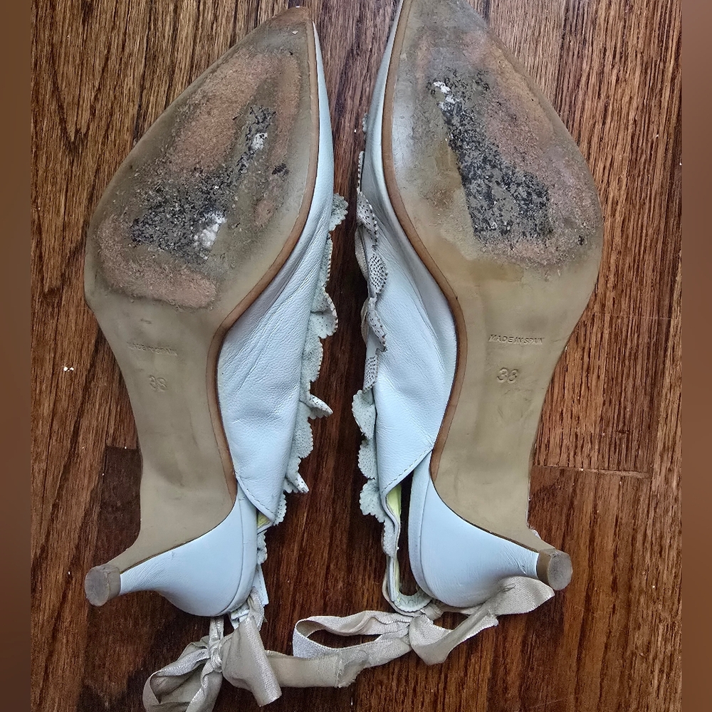 Vintage Genuine Leather Kitten Heel Pumps With Bow Detail - Size 38 / 7.5 - Picture 9 of 13